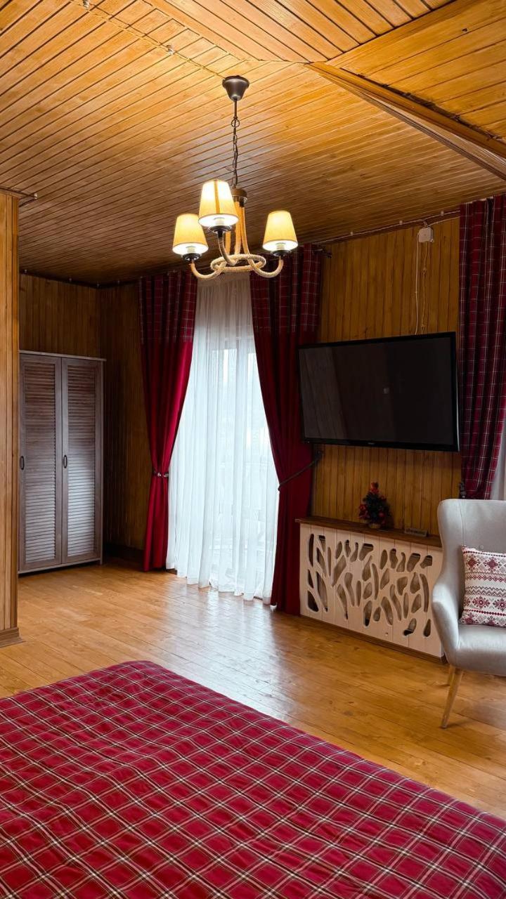 Chalet Blanc Bukovel Exterior photo